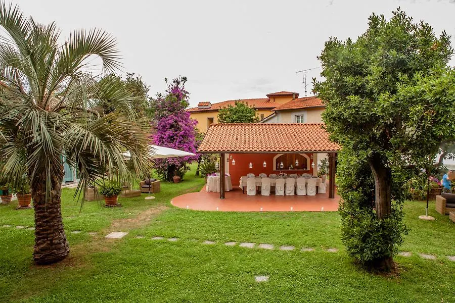 Hotel Le Rotonde Massaciuccoli