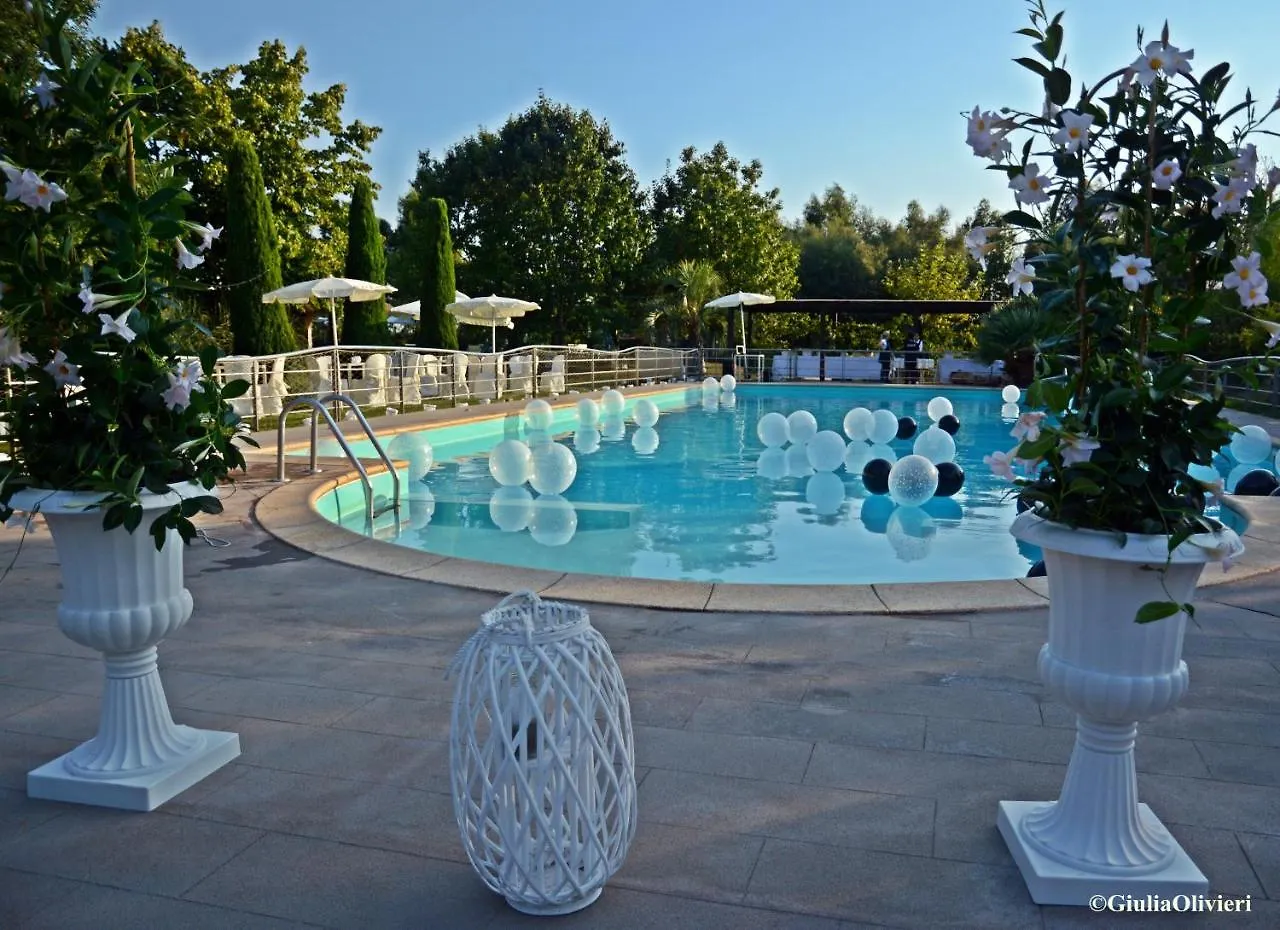 ***  Hotel Le Rotonde Massaciuccoli İtalya